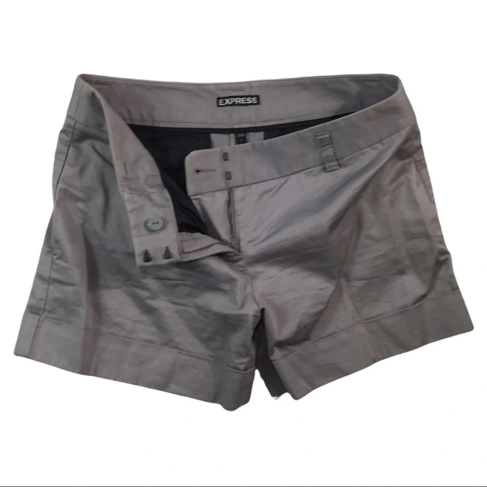 BT208 Express Trendy Bermuda Beach Shorts 2